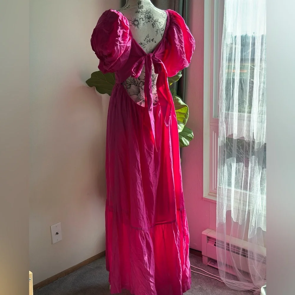Abercrombie & Fitch Fuchsia Puff-Sleeve Maxi Dress